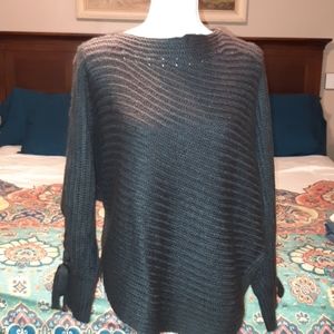 One the Land grey chunky size large sweater